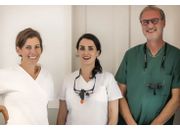 Tandläkare Joana Sdik med Team