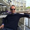 Hans Daniel B