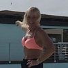 Mia H